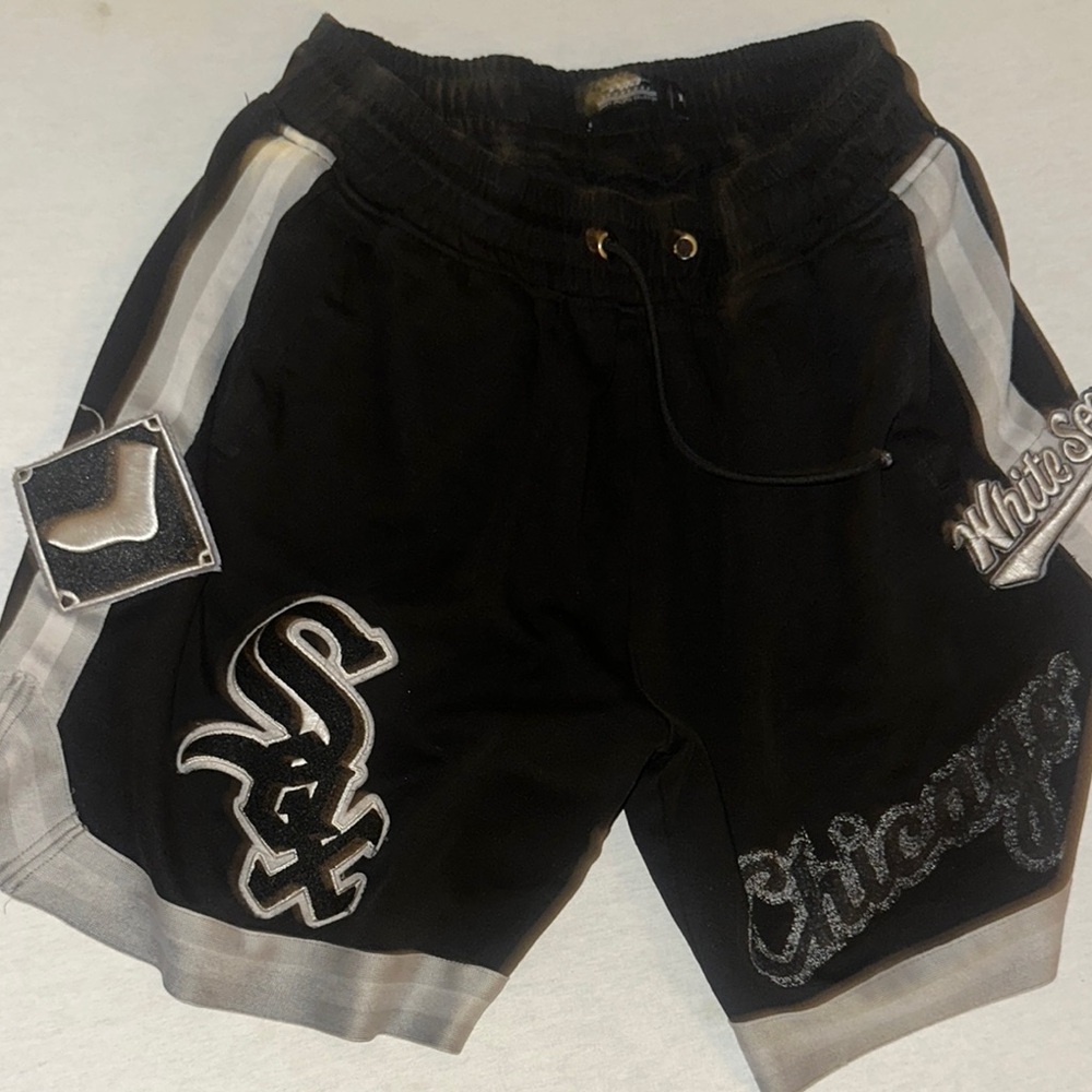Black and Gray Mens Size XL Pro Standard Shorts